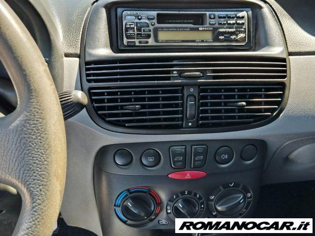 FIAT Punto 1.2i cat ELX con Appendice-uniproprietario
