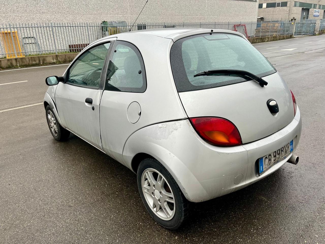 Ford Ka 1.3benz 97.000km 2002 per neopatentati