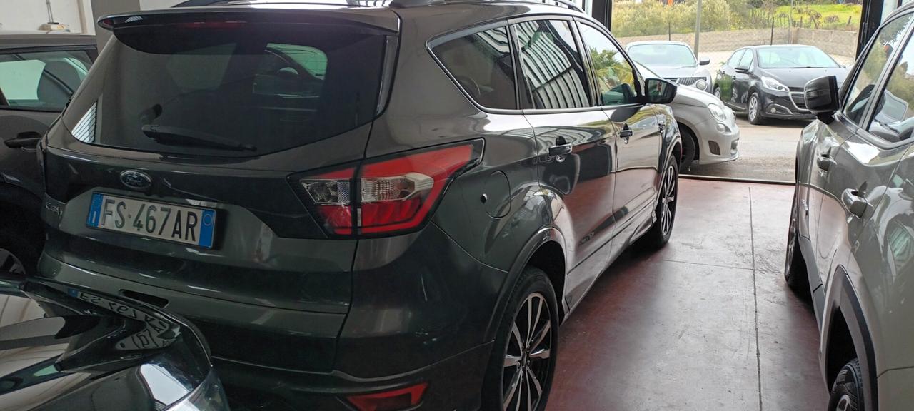 Ford Kuga 1.5 EcoBoost 120 CV S&S 2WD ST-Line