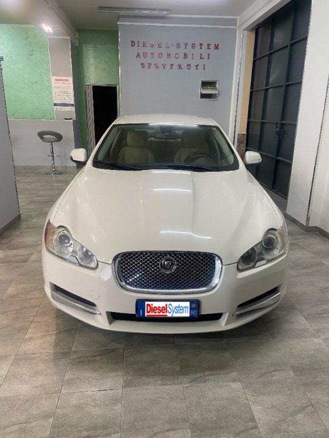 JAGUAR XF 2.7D V6 Premium Luxury