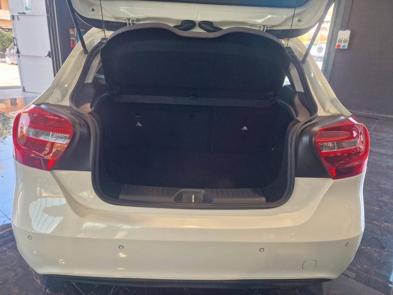 Mercedes-benz A 180 CDI Premium