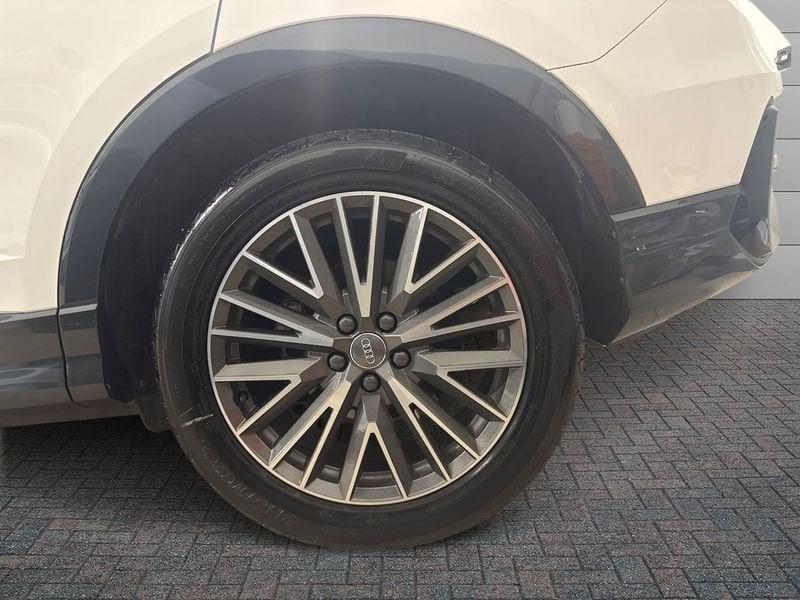 Audi Q3 I 2019 Sportback 35 2.0 tdi S line edition s-tronic