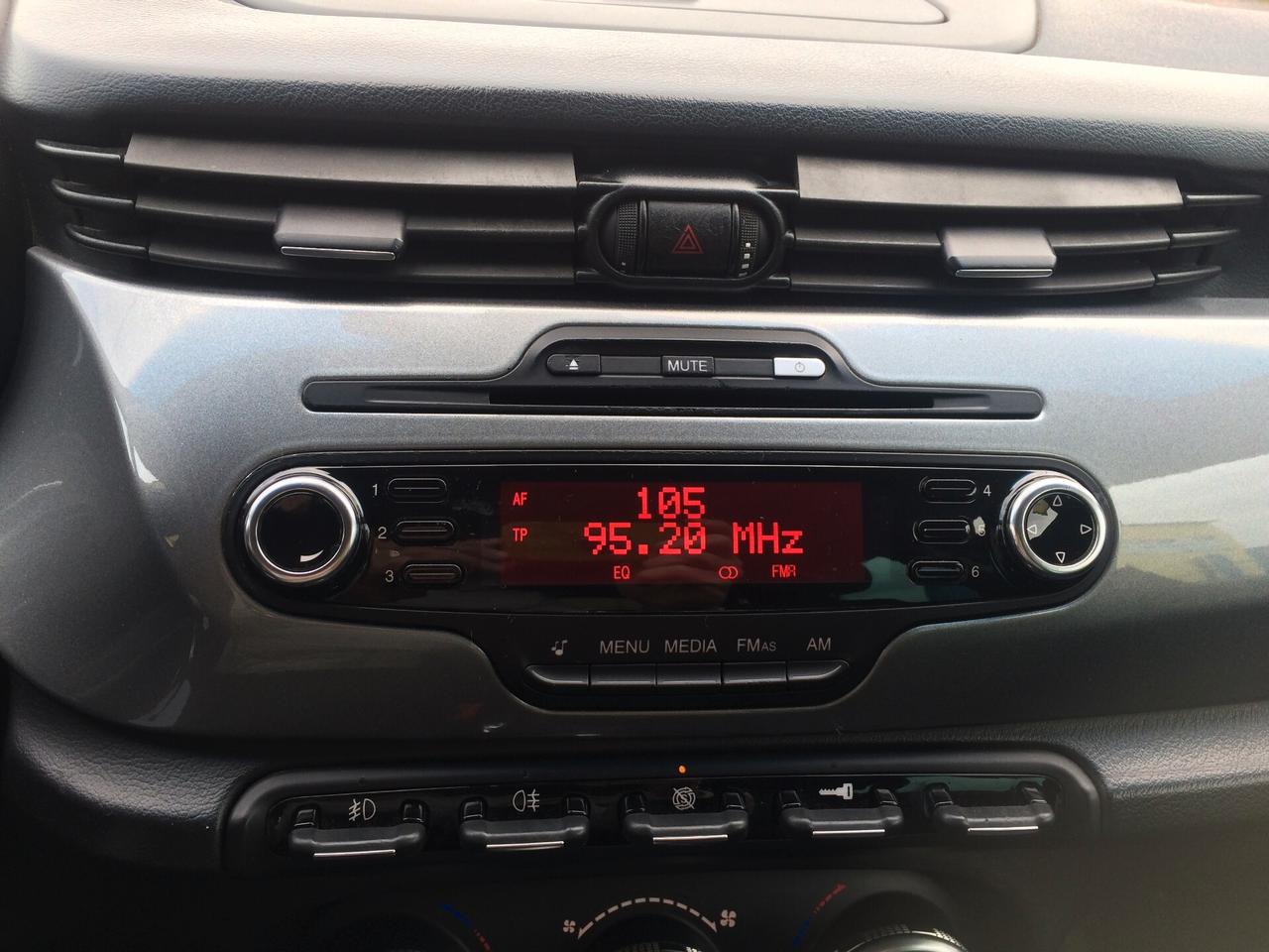 2013 Alfa Romeo Giulietta 1.6 JTDm-2 105 CV Distinctive tagliandata !