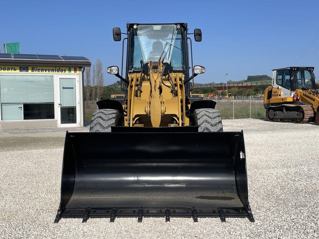 Pala gommata CAT 914 M