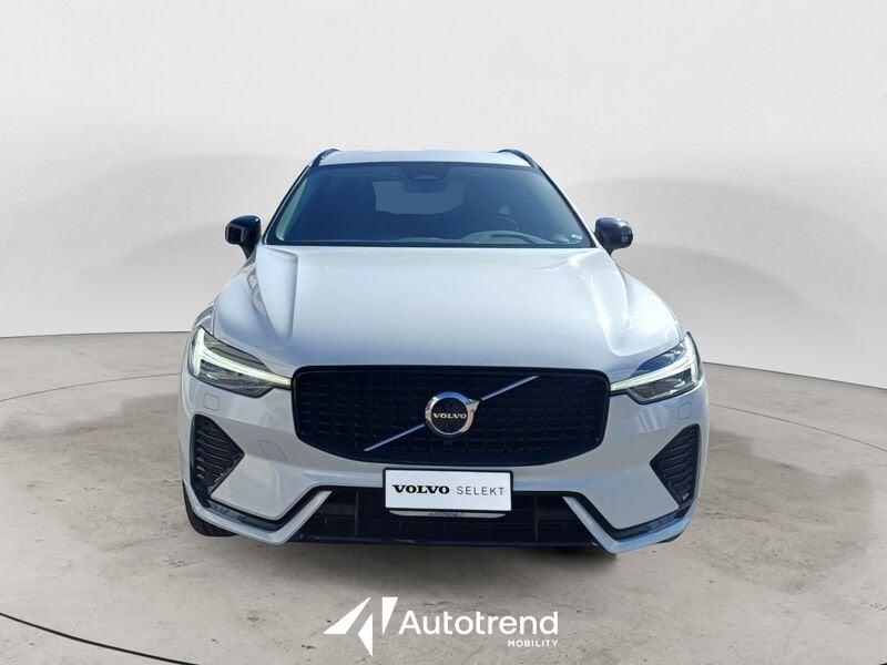 Volvo XC60 B4 197+14 CV AWD Automatica Mild Hybrid Diesel Plus Dark N1 Autocarro