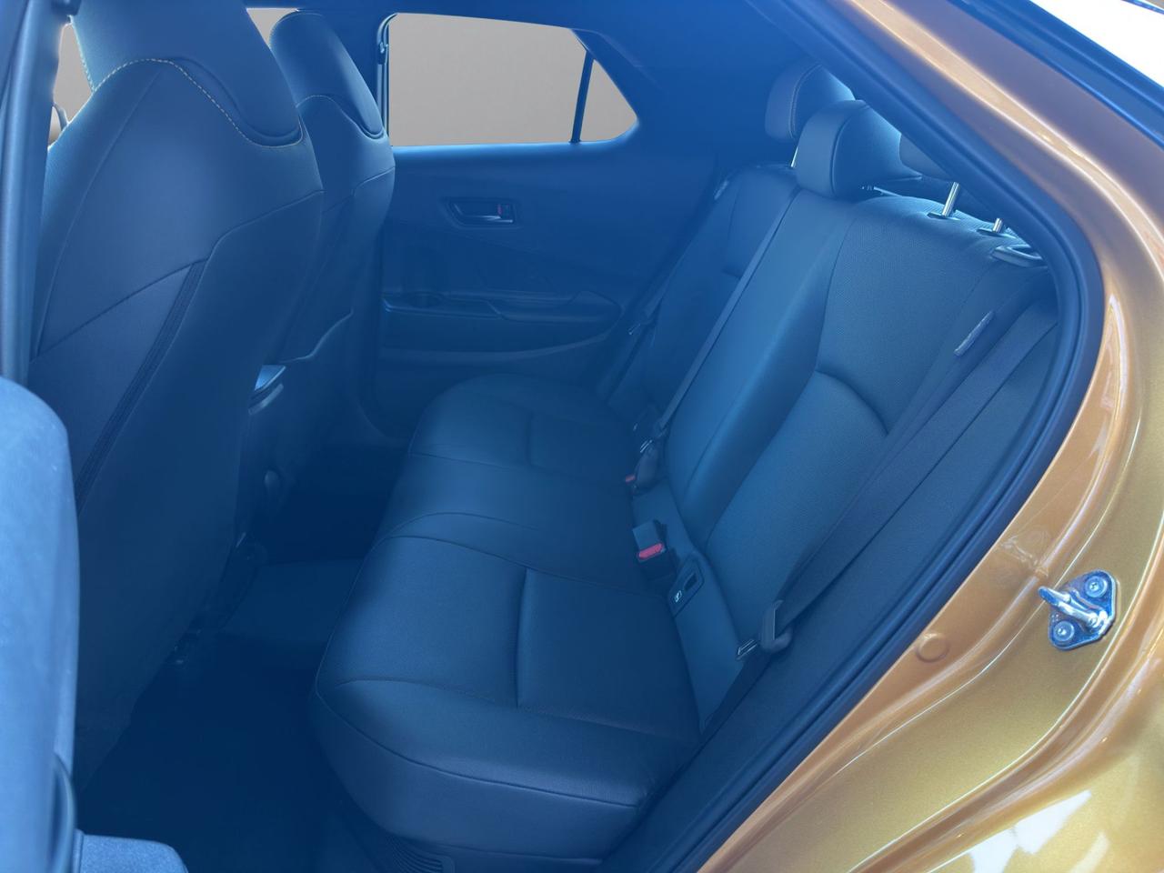 Toyota C-HR 2.0 phev Lounge Premiere fwd e-cvt