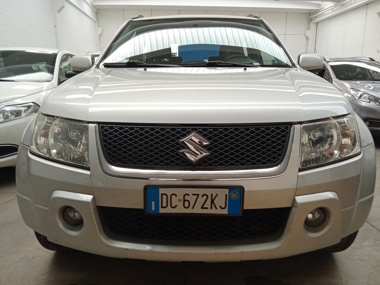 Suzuki Grand Vitara 1.9 DDiS 3 porte/4X4/PROBLEMI MOTORE/
