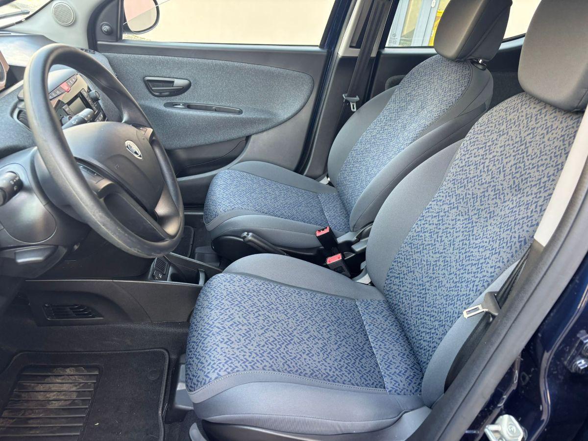 LANCIA Ypsilon 1.0 FireFly 5p.S&S Hybrid Silver 5Posti