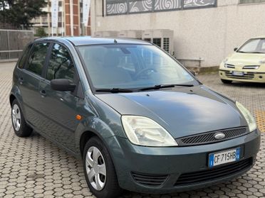Ford Fiesta 1.2 16V 5p. Ambiente