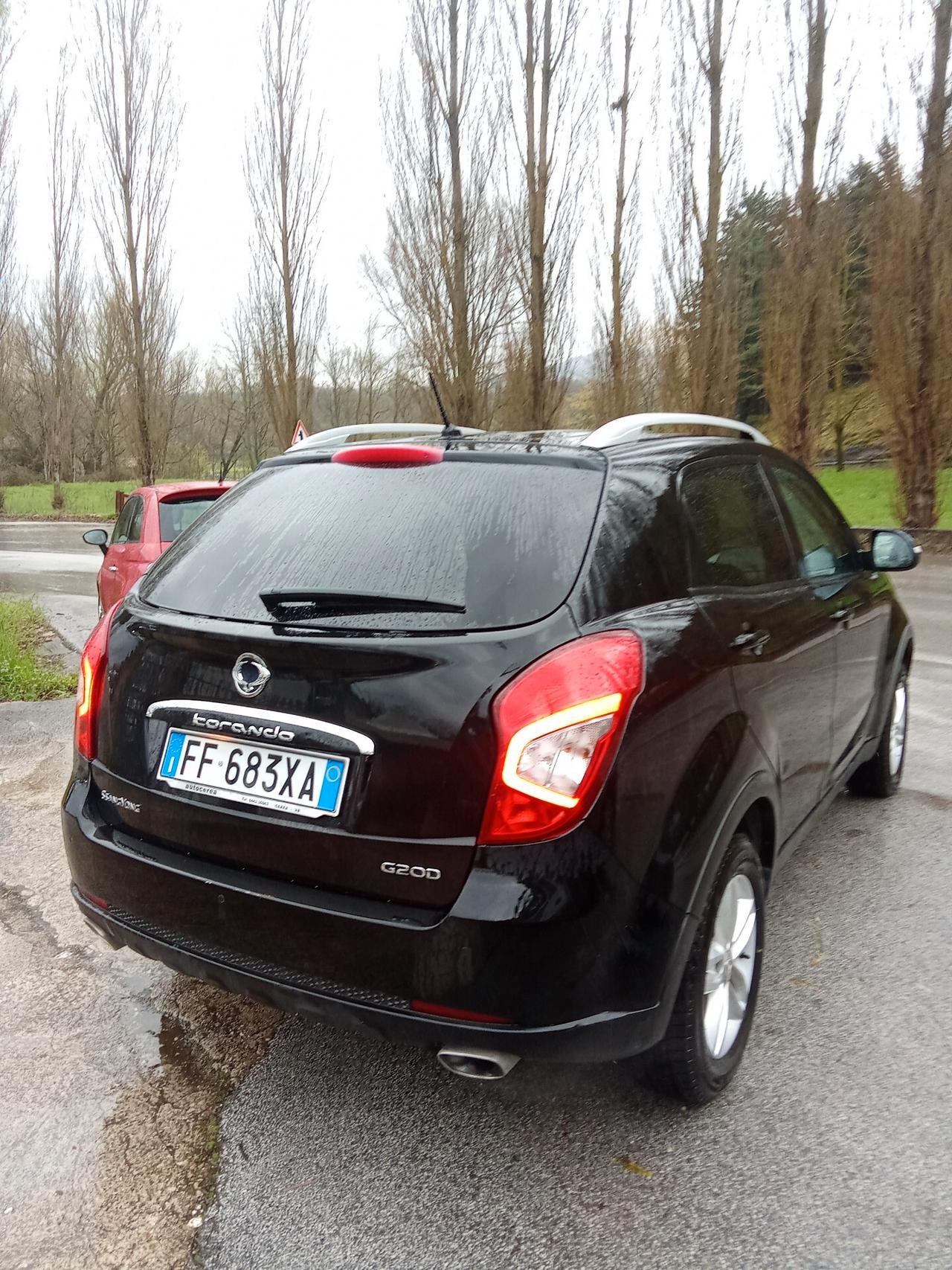 Ssangyong Korando 2.0 2WD GPL 016