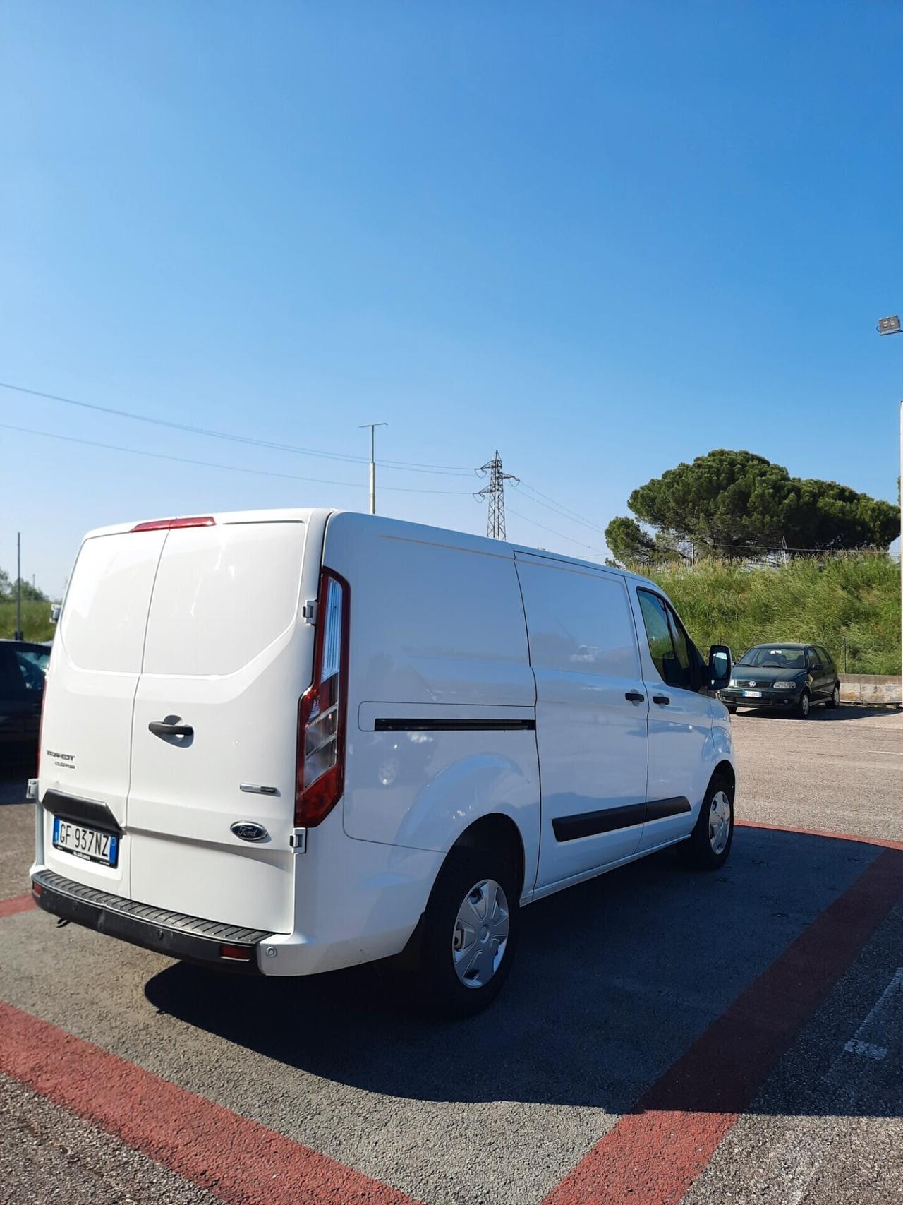 Ford Transit Custom 320 2.0 EcoBlue Hybrid 130 PC PR.IVATO Furgone Trend