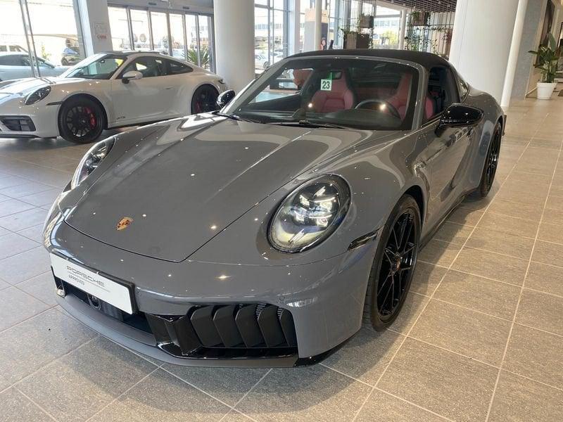 Porsche 911 992.2 Targa 4 GTS PDK - IVA Esposta