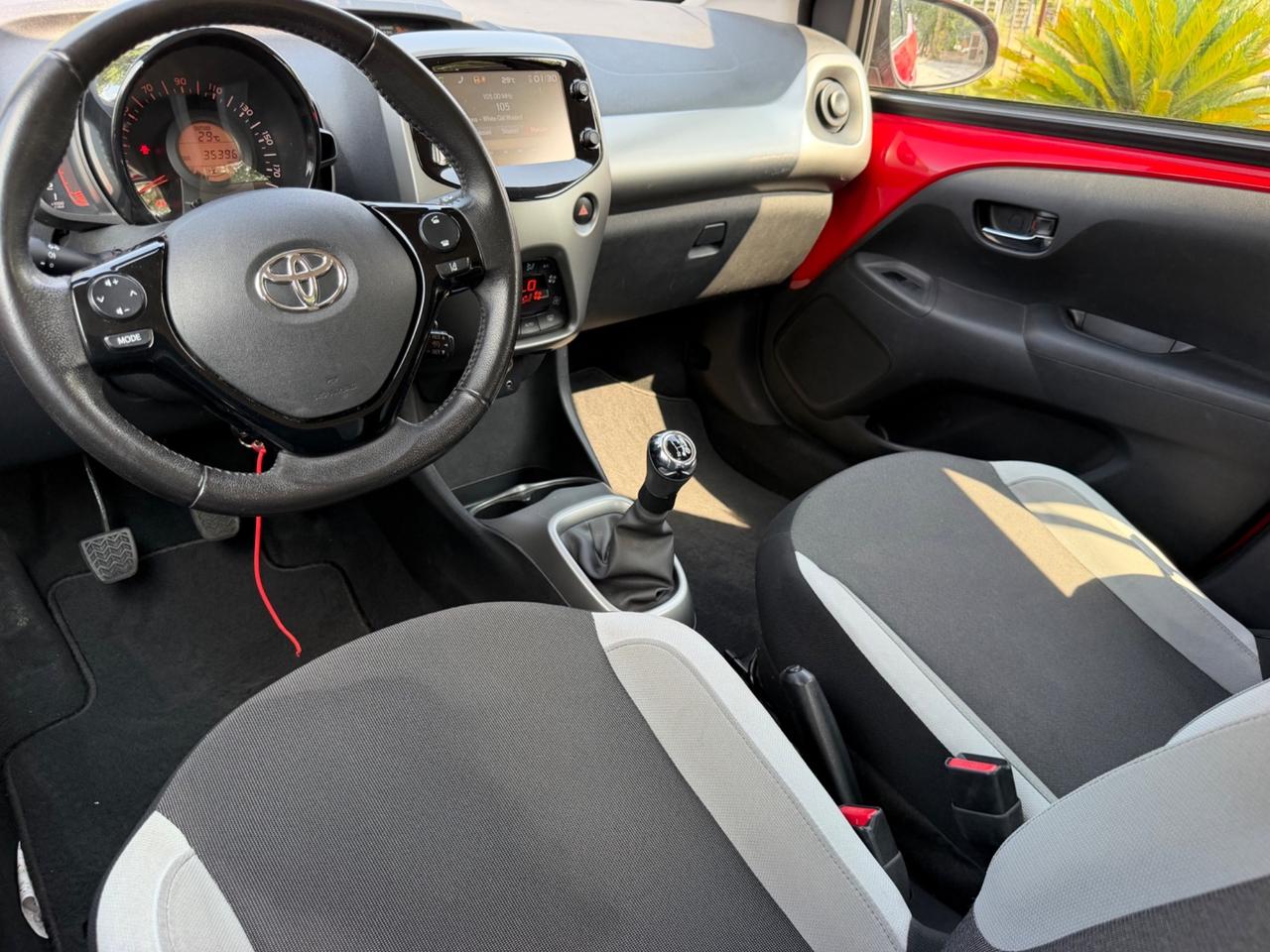 Toyota Aygo 1.0 VVT-i 69 CV 5 porte