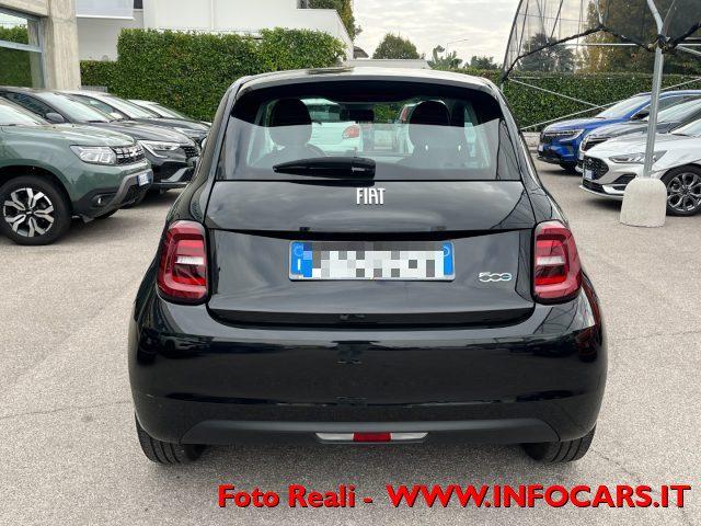 FIAT 500e Berlina Action - PROMO - NEOPATENTATI