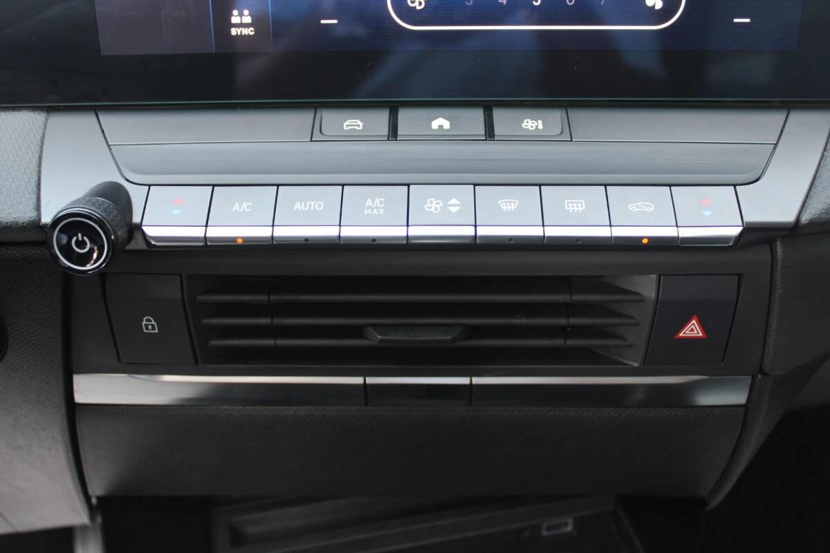 Opel Astra 1.2 t Elegance s&s 130cv AUTO con CAM e CarPlay