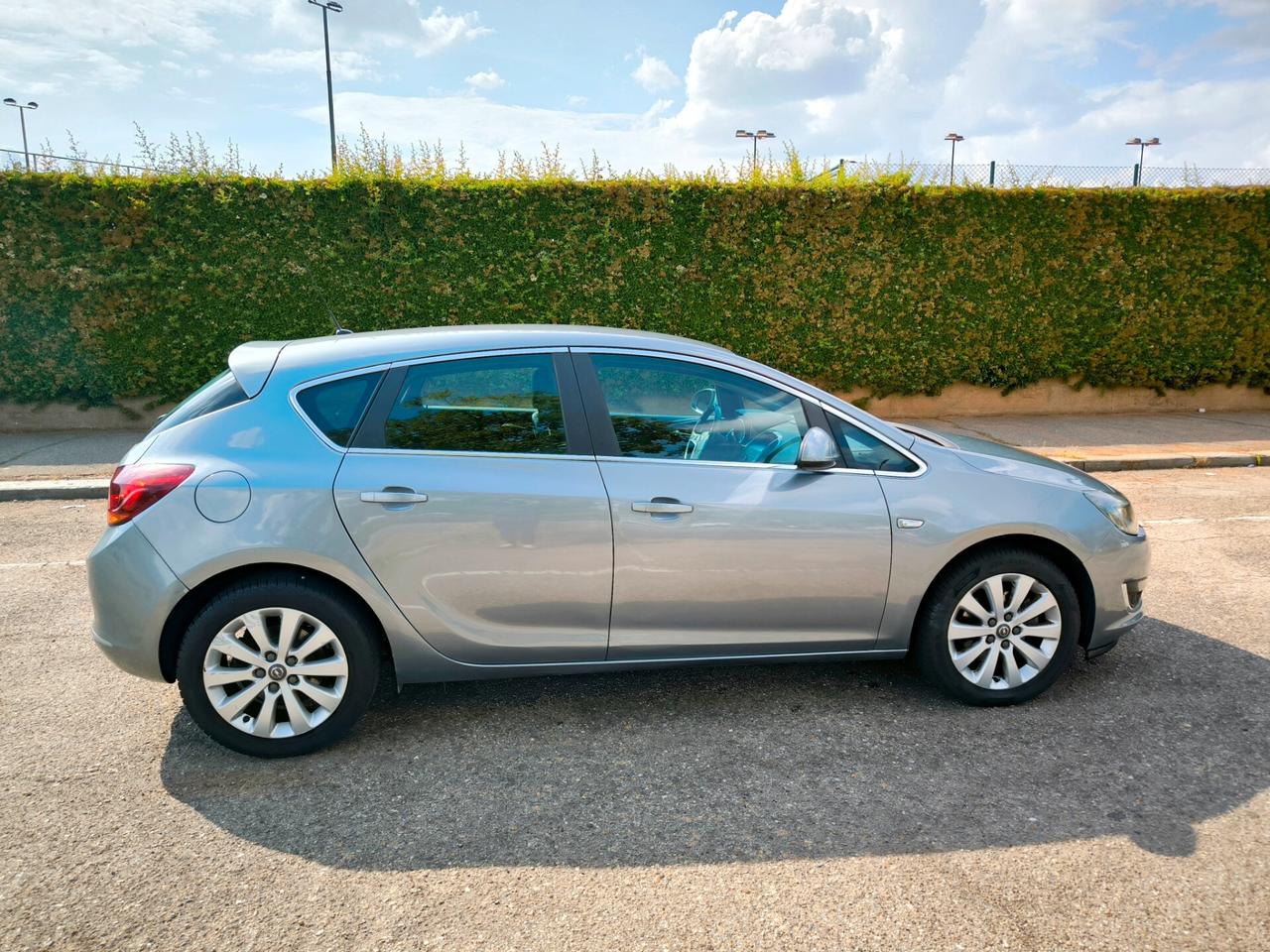 Opel Astra 1.7 CDTI 130CV 5 porte Cosmo
