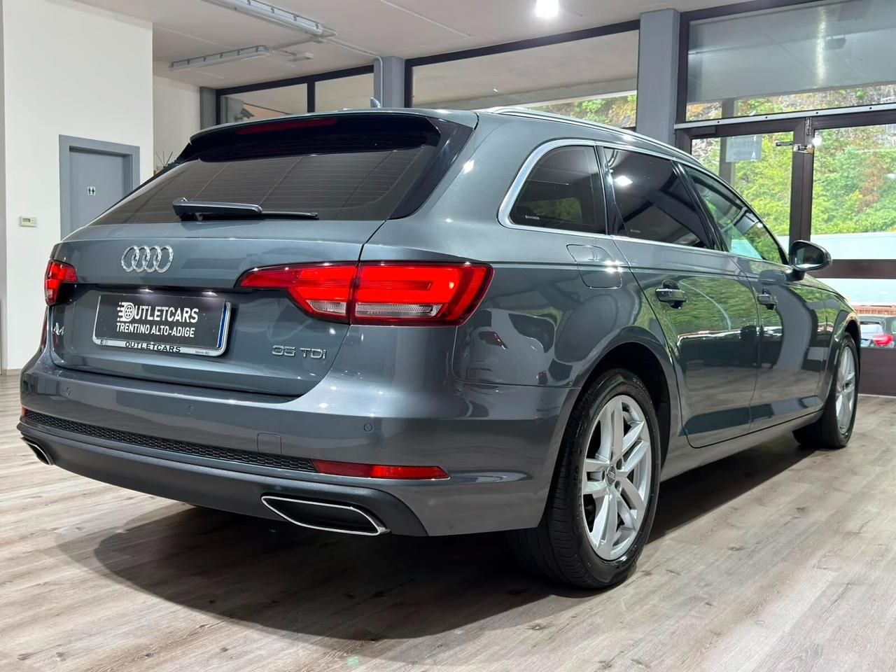 AUDI A4 AVANT 35 2.0 TDI 150CV S-TRONIC 2019