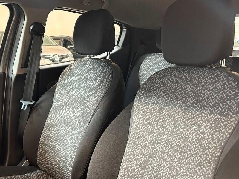 Lancia Ypsilon 1.0 FireFly 5 porte S&S Hybrid Silver