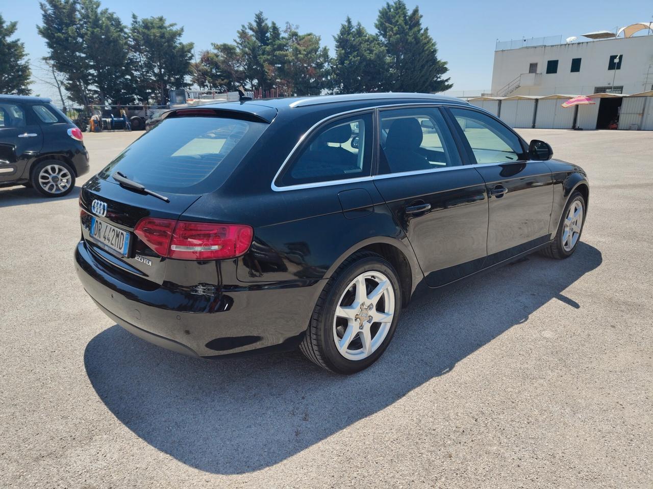 Audi A4 Avant 2.0 TDI 143CV Advanced multitronic