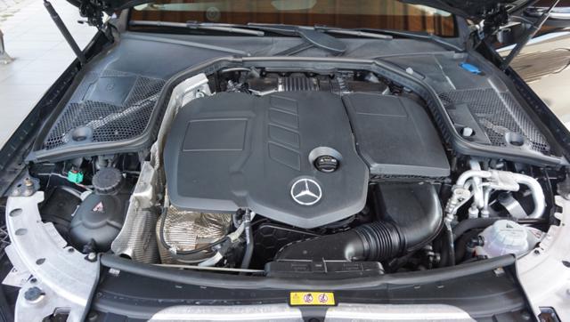 MERCEDES-BENZ C 300 de S.W. Auto EQ-Power Business