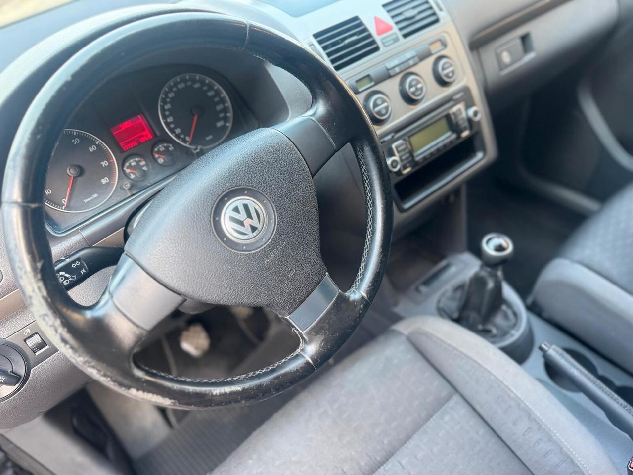 Volkswagen Touran Anno 2008 2.0 Benz/Metano 7 Posti