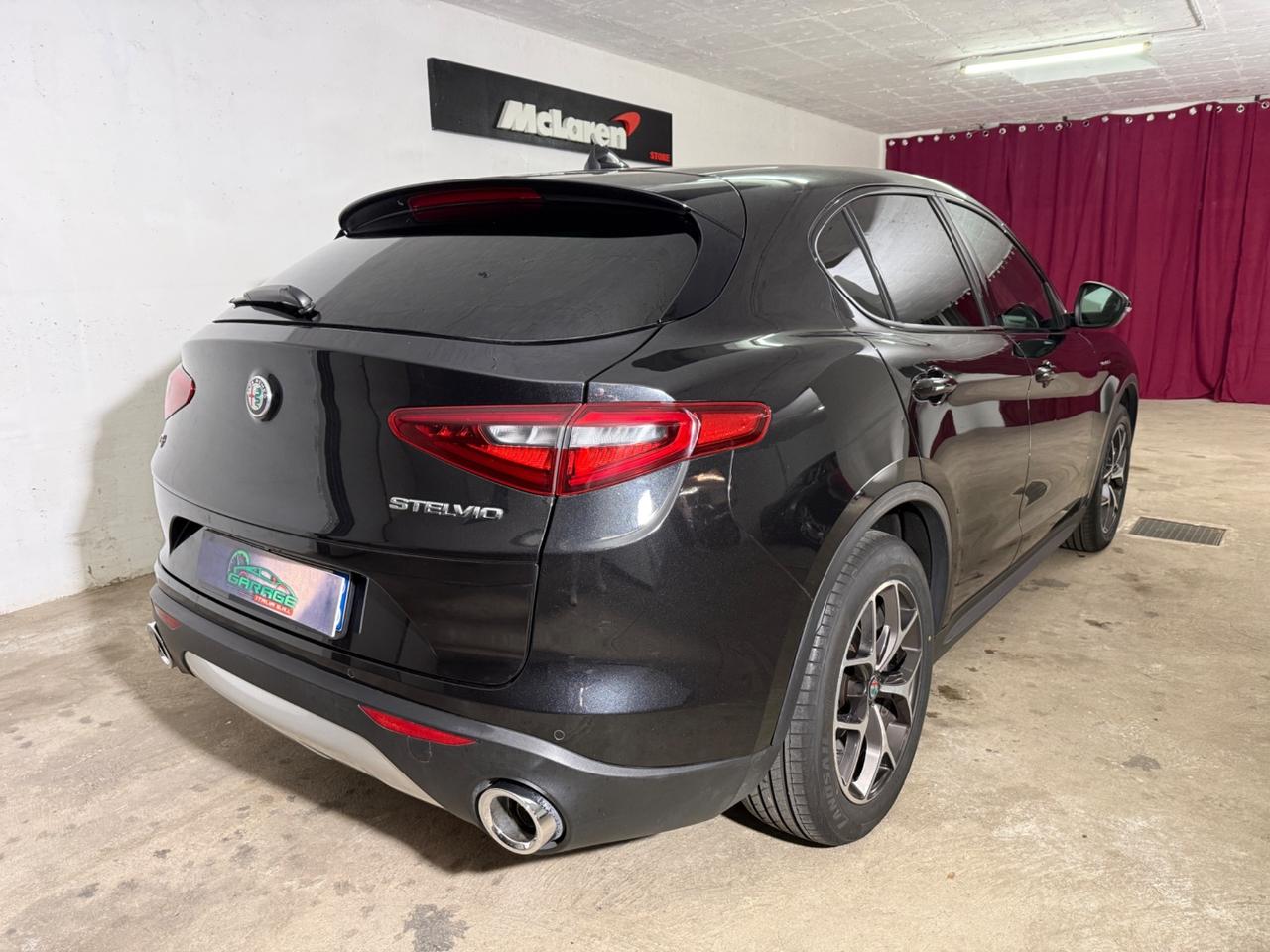 Alfa Romeo Stelvio 2.2 Turbodiesel 210 CV AT8 Q4 Executive