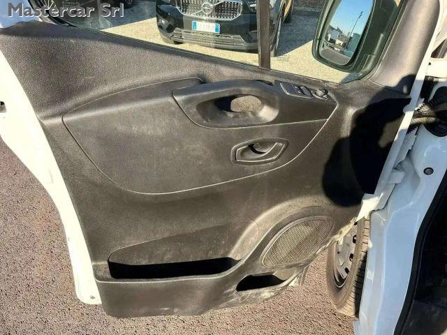 RENAULT Trafic L1 H1 27 2.0 DCI 120CV ICE - GC645CV