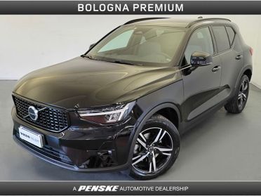 Volvo XC40 XC40 B3 automatico Plus Dark