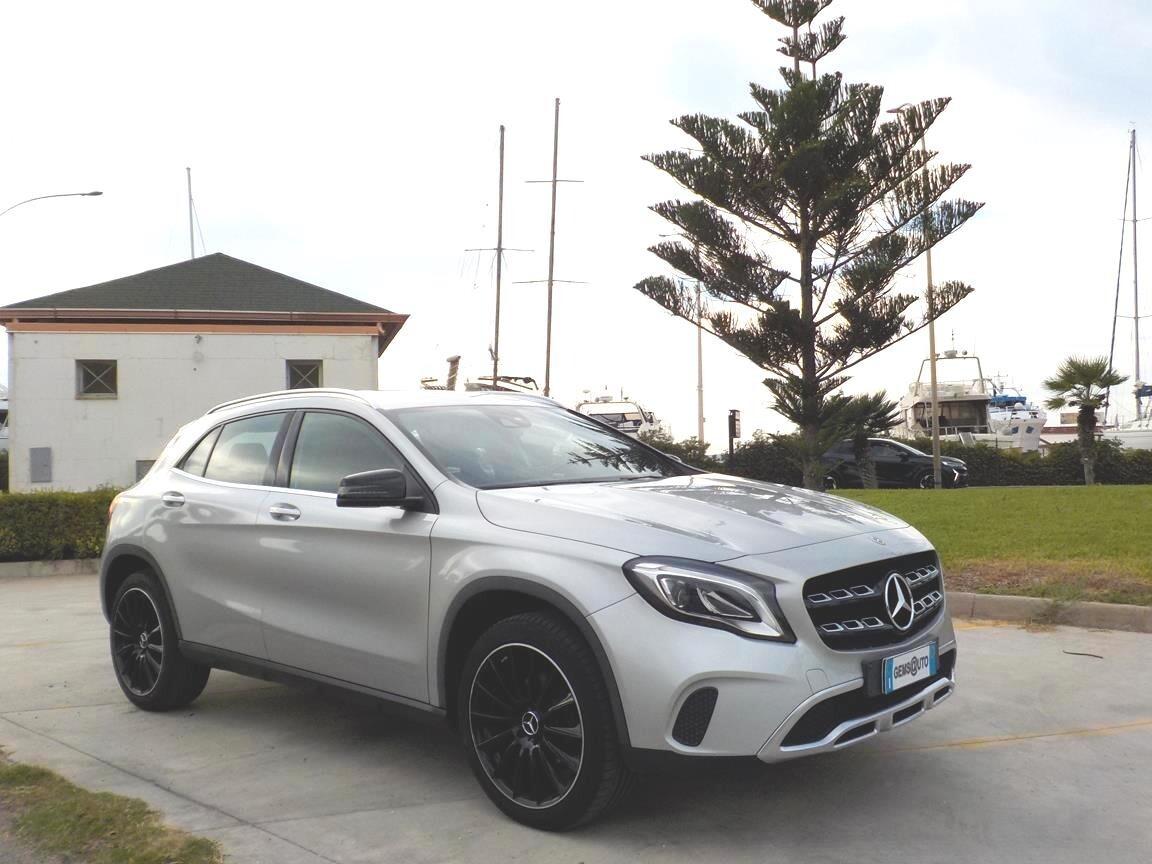 Mercedes-benz GLA 200 d Business
