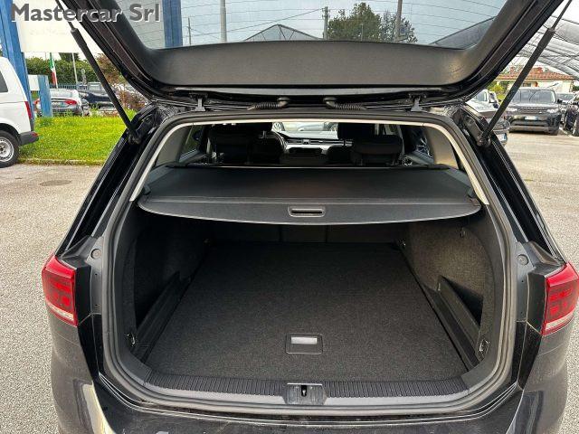 VOLKSWAGEN Passat Variant Passat VIII 2019 2.0 tdi Busines 150cv dsg GD715DX