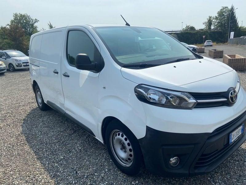 Toyota Proace 1.5D 120cv S&S MT L0 D 10q Comfort