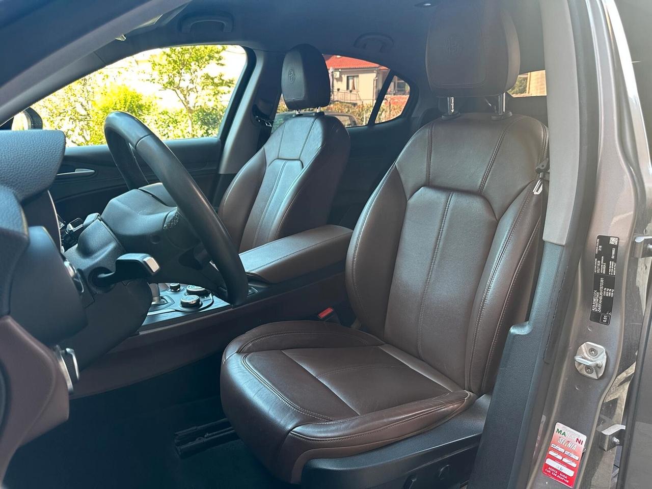 Alfa Romeo Stelvio 2.2 Turbodiesel 210 CV AT8 Q4 Executive