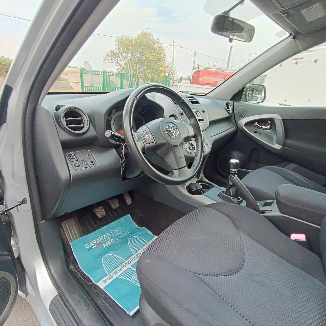 Toyota RAV 4 RAV4 2.2 D-4D 136 CV