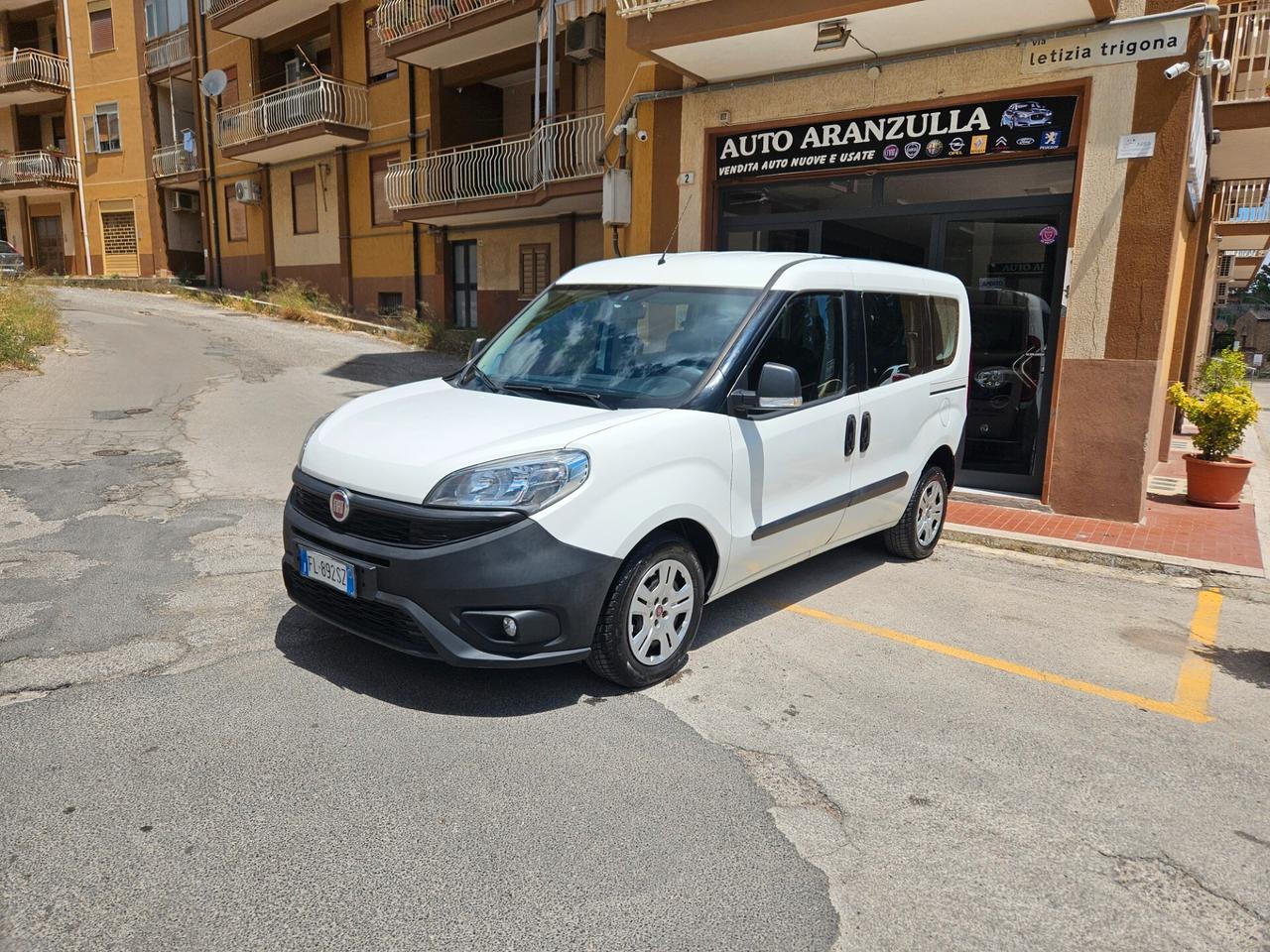 FIAT DOBLO' 1300 MJT 5 POSTI PREZZO IVA COMPRESA