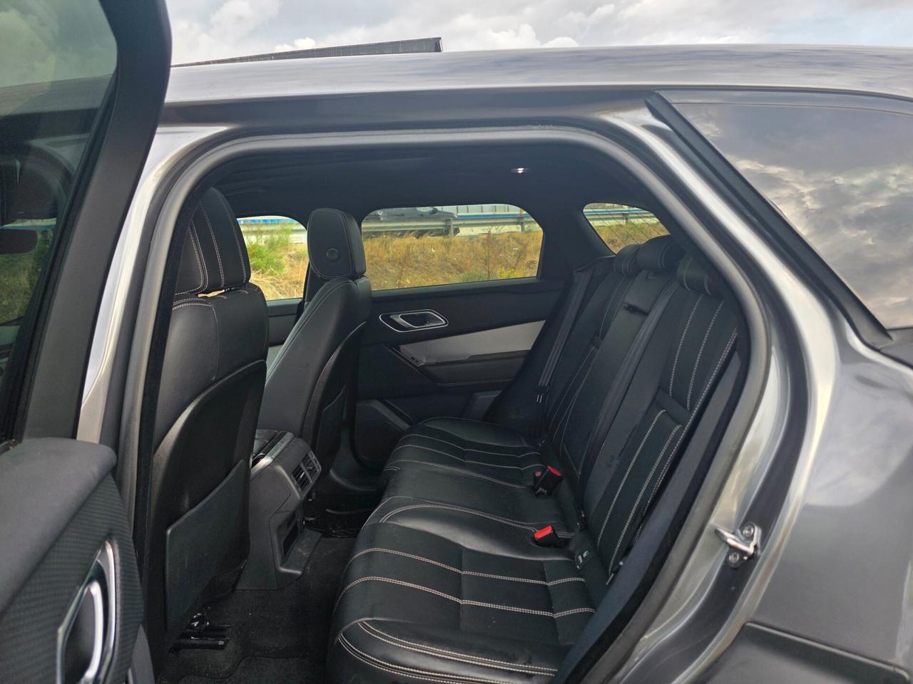 Land Rover Range Velar 2.0D I4 240 CV R-Dynamic