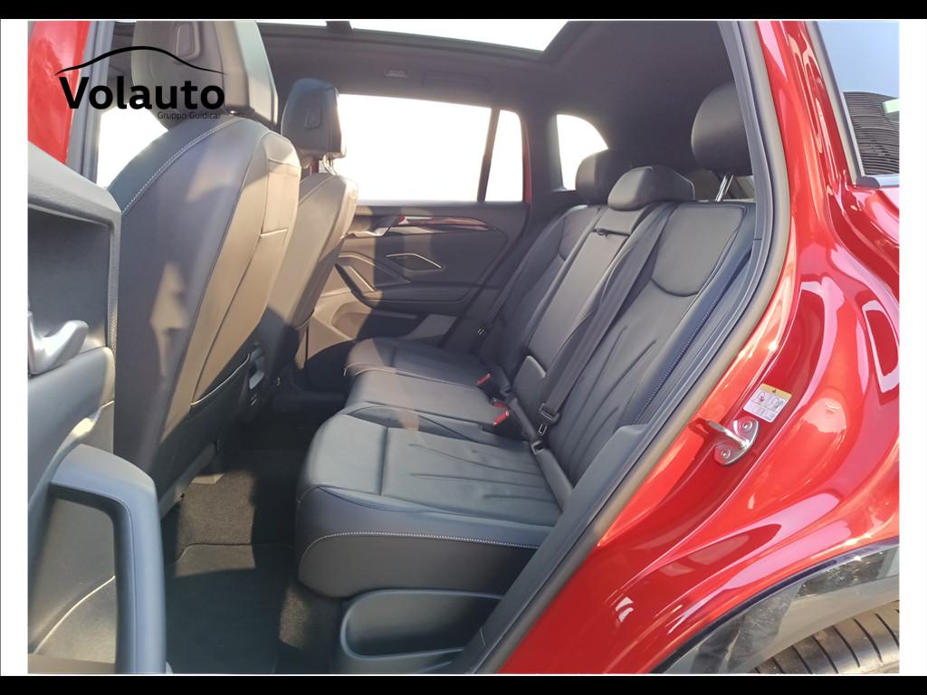 VOLKSWAGEN Tiguan III 2024 - Tiguan 2.0 tdi R-Line 4motion 193cv dsg