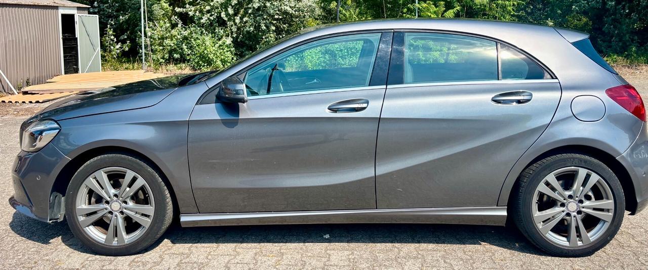 Mercedes-benz A 200 d Automatic Sport