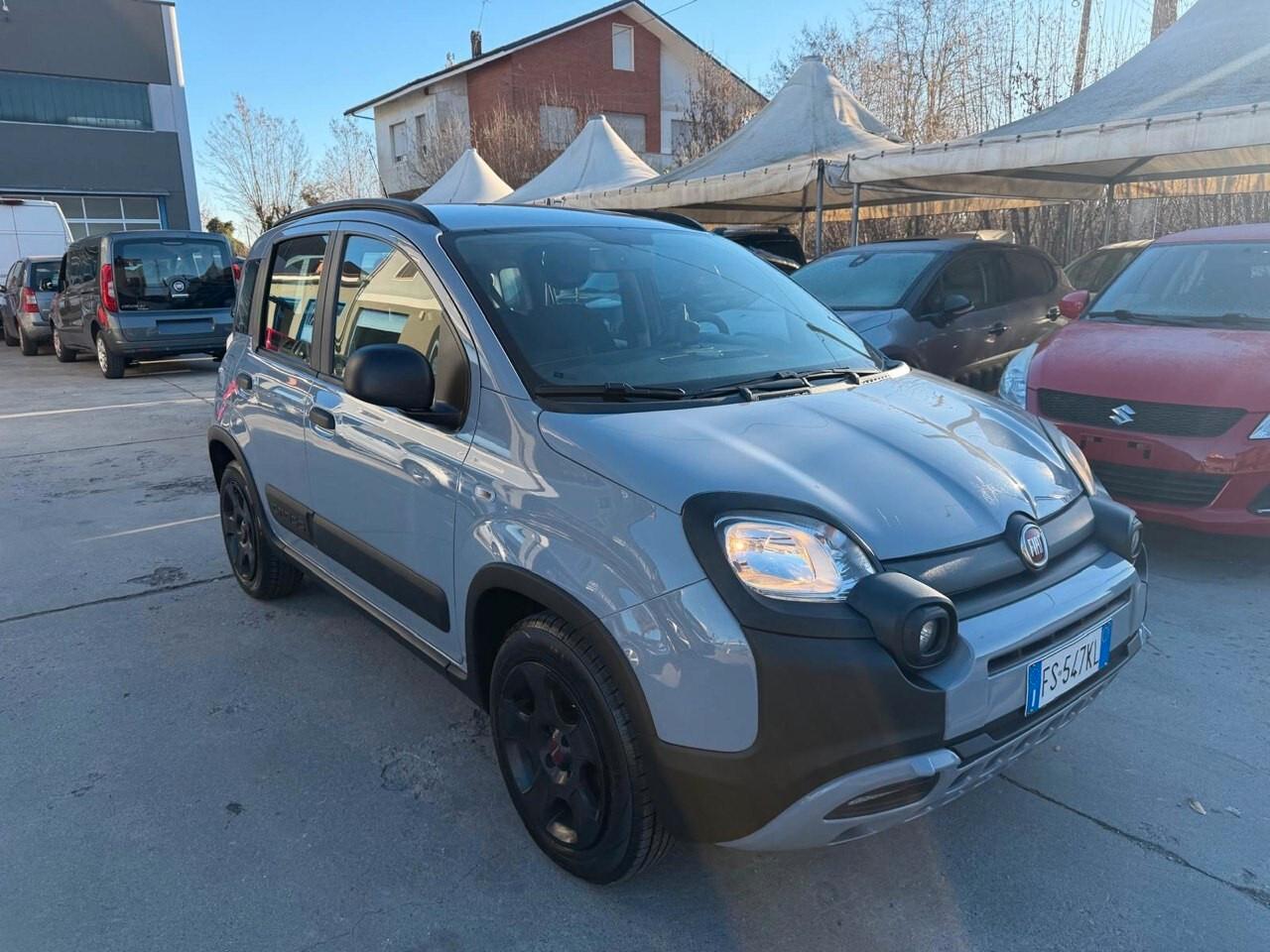 Fiat Panda 1.2 69 CV 5 porte