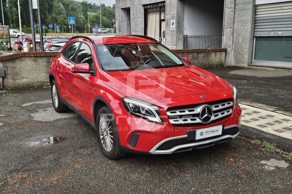 MERCEDES GLA 200 d Automatic 4Matic Premium