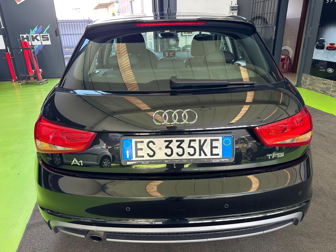 Audi A1 SPB 1.2 TFSI S-LINE BLACK EDITION