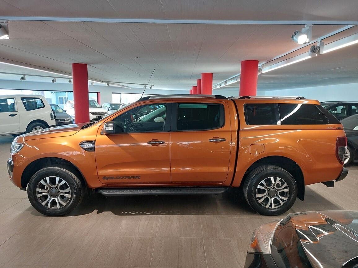 Ford Ranger 3.2 TDCI 4x4 DC Wildtrak 200 CV Hardtop Euro 6 gancio