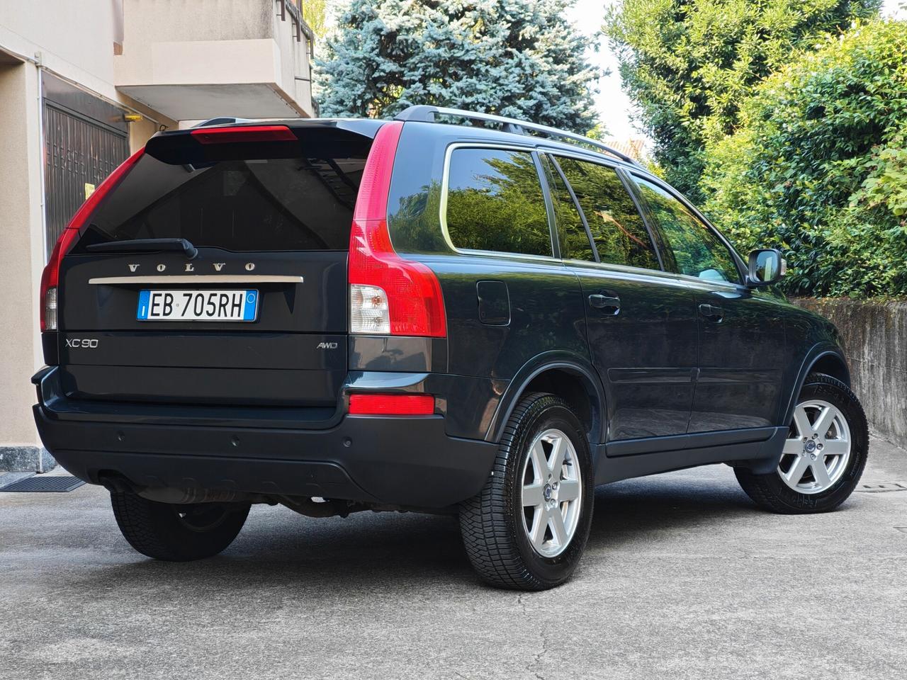 Volvo XC90 2.4 DIESEL 185cv D5 AWD / Unipro
