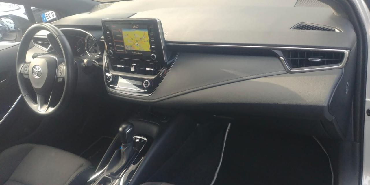Toyota Corolla HBRID 98cv NEO PATENTATI APPLE CAR PLAY BLUETOOTH CRUISE CERCHI MULTIFUNZIONE