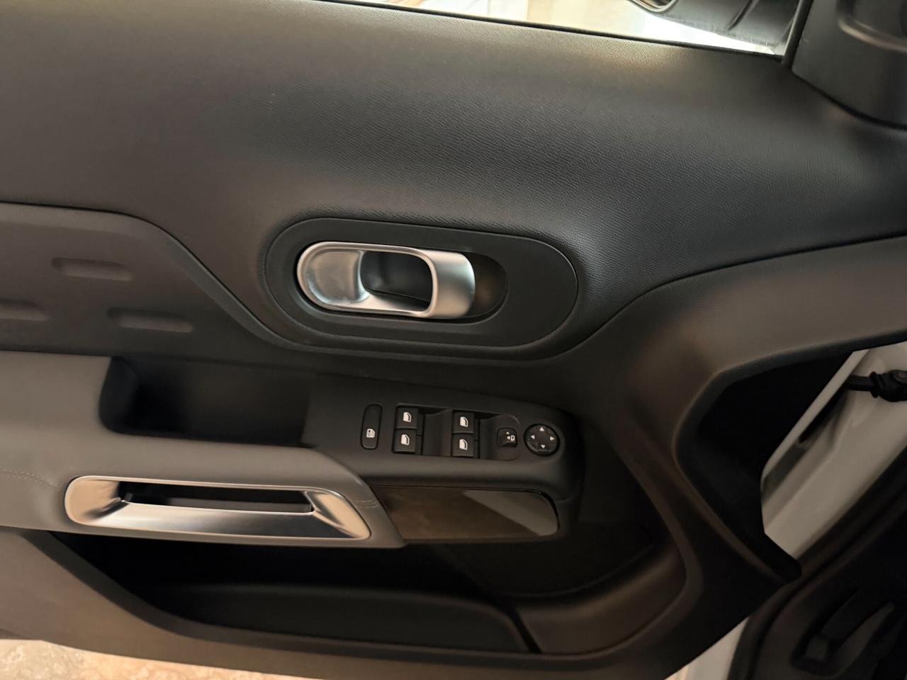 Citroen C5 Aircross 1.5 BLUEHDI 130 cv. EAT8 SHINE (Nav)