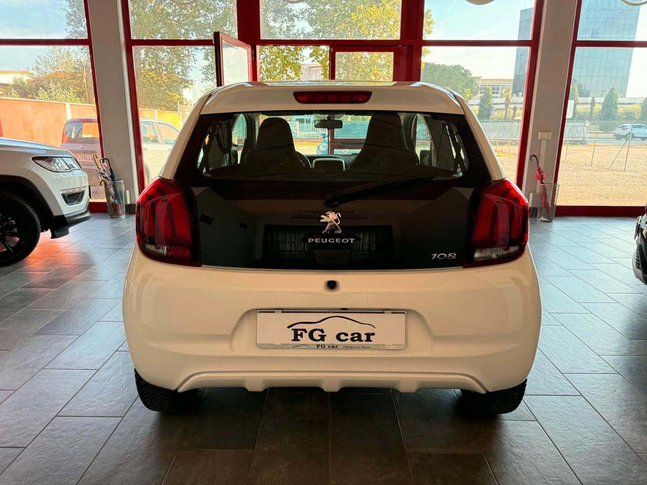 Peugeot 108 1.2 82Cv 3 porte Allure NEOPATENTATI