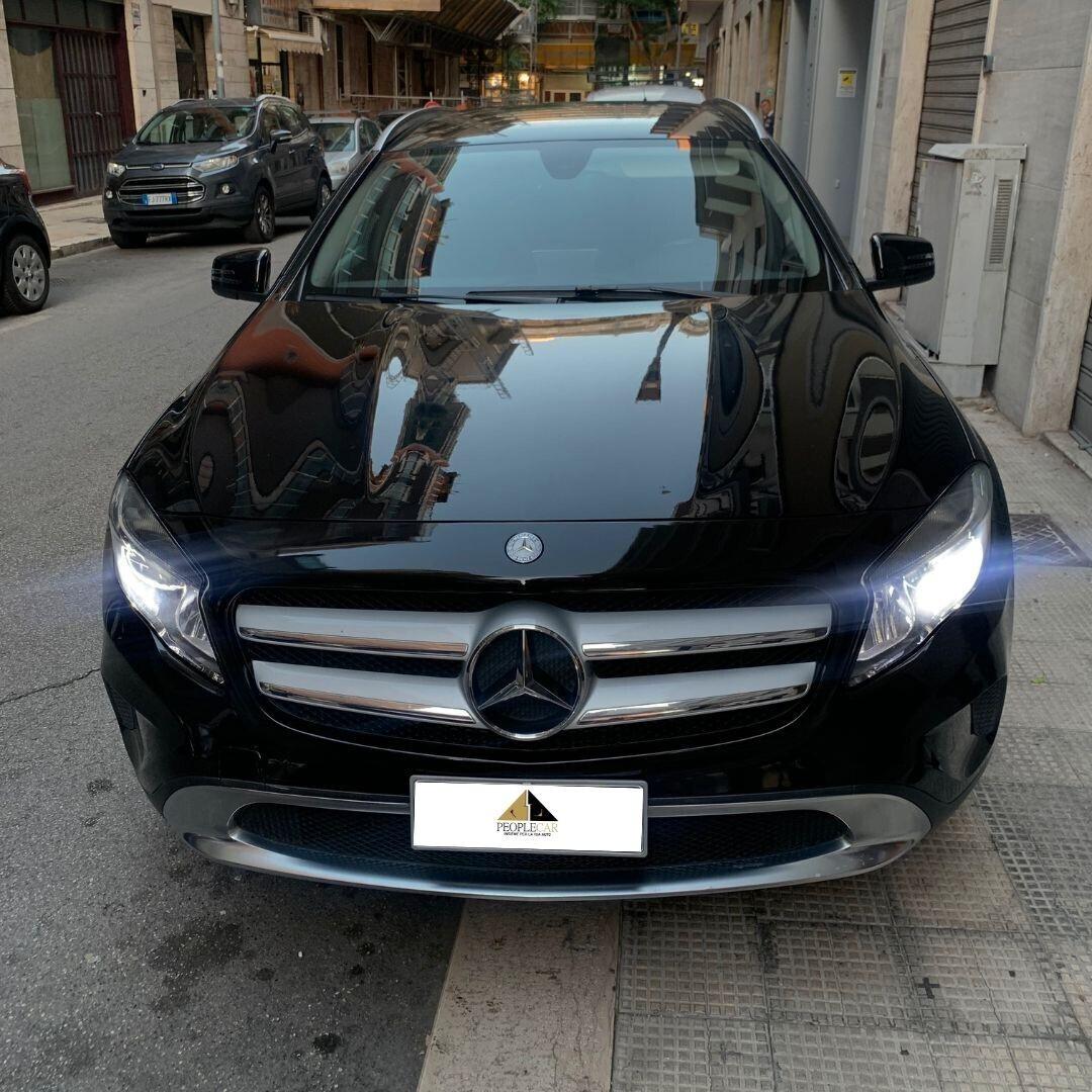 Mercedes-Benz GLA 180 D Sport