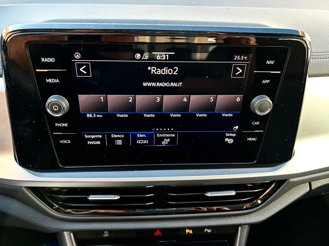 Volkswagen T-Roc 1.0 TSI Style BlueM. 2025