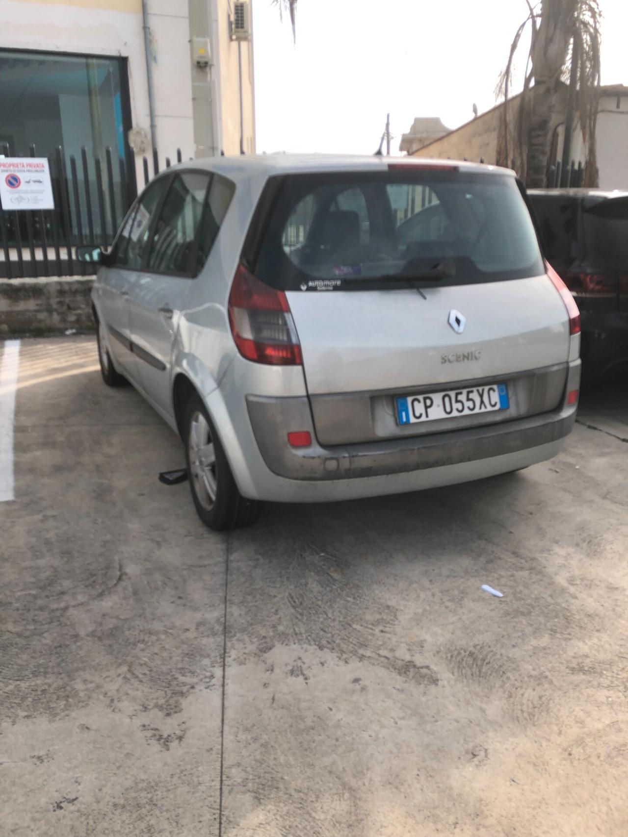 Renault Scenic Scénic 1.5 dCi/100CV Confort Dynamique