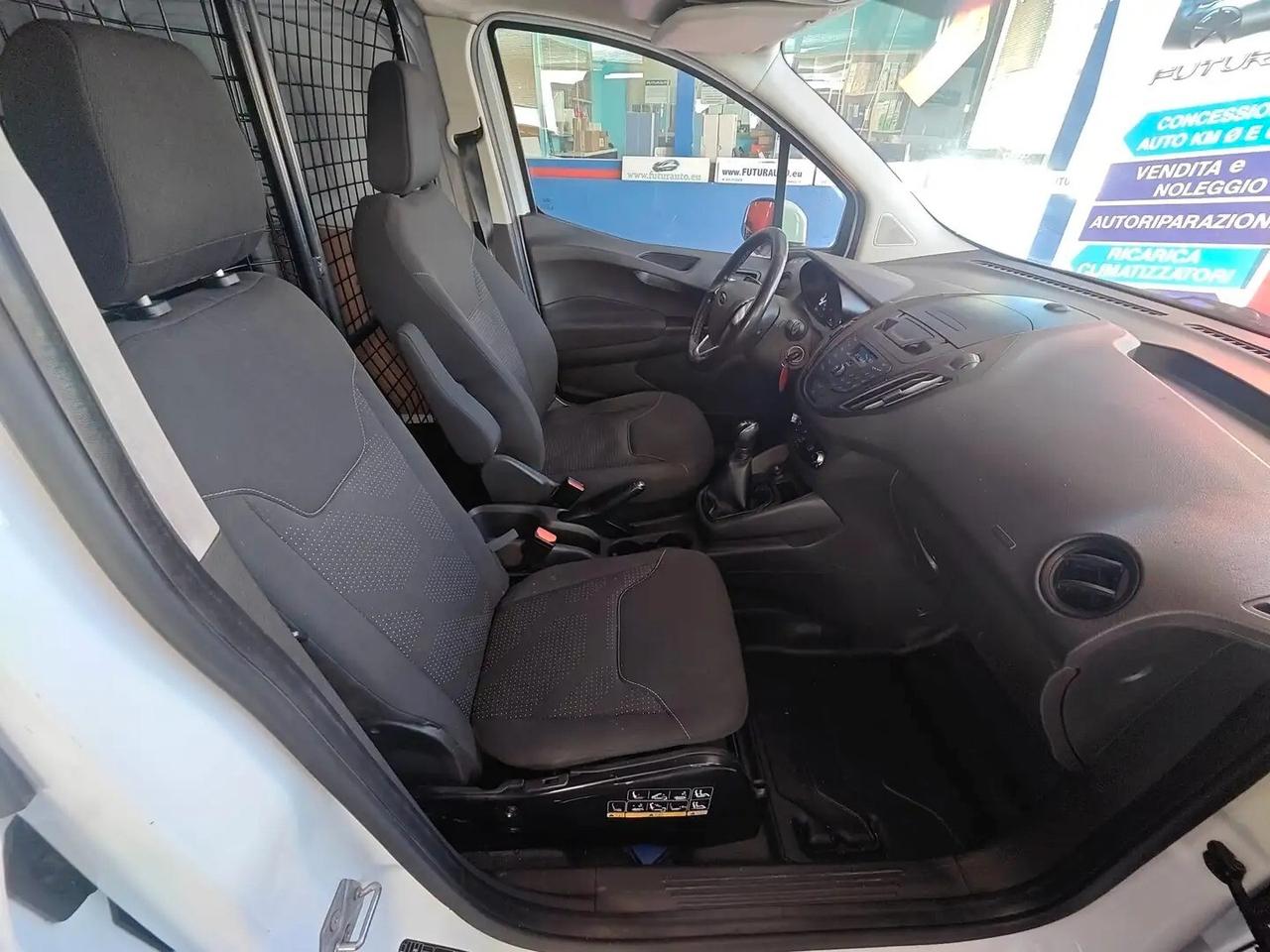 Ford Transit Courier 1.5 TDCi 95CV Van Entry
