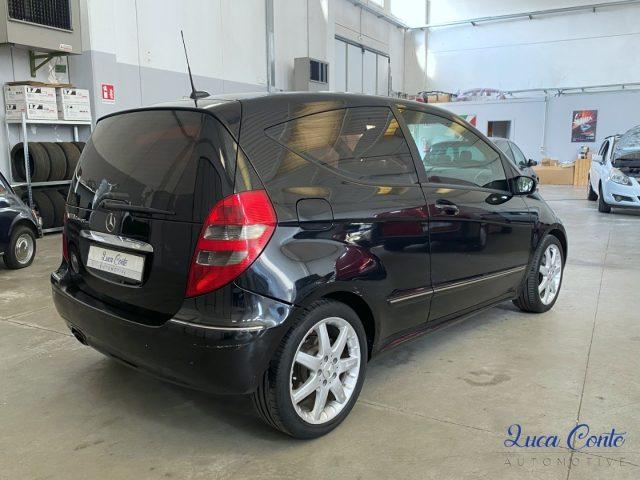MERCEDES-BENZ A 170 BlueEFF Coupé Avantgarde AMG Pack